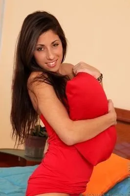 Corinne des villes Agde